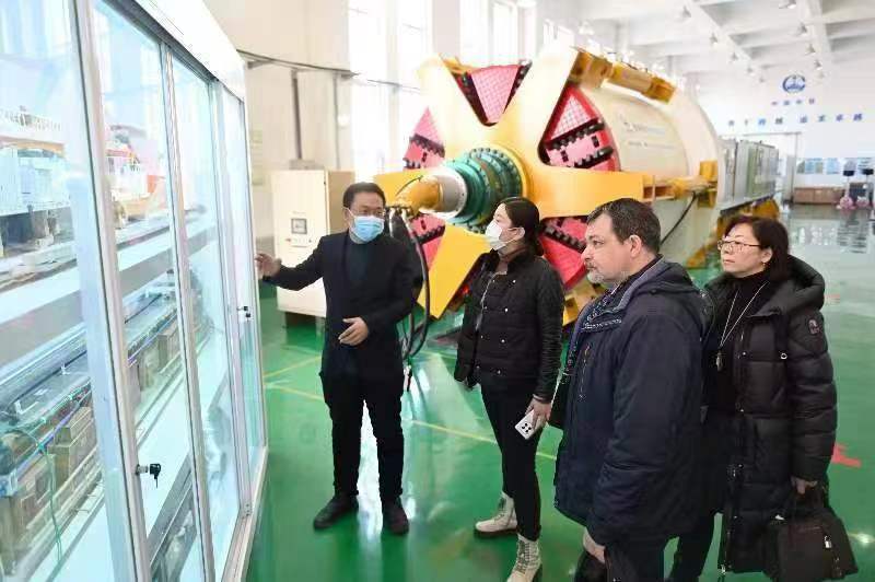 图片2.jpg 图片2.jpg